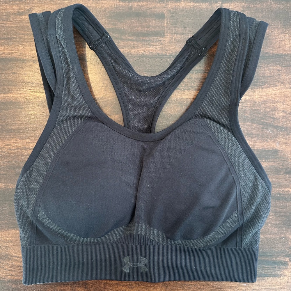 Under Armour Black Compression size XS Sports Bra